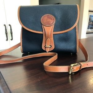 Vintage Dooney and Bourke Crossbody, large